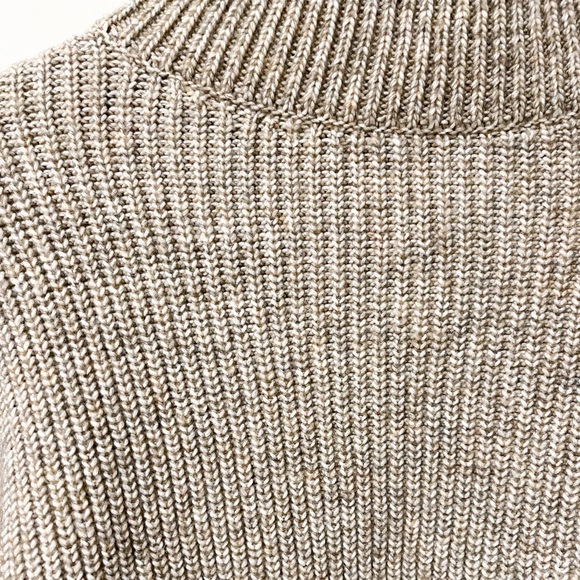 H&M tan/brown knitted turtle neck sweater size small - Picture 2 of 5